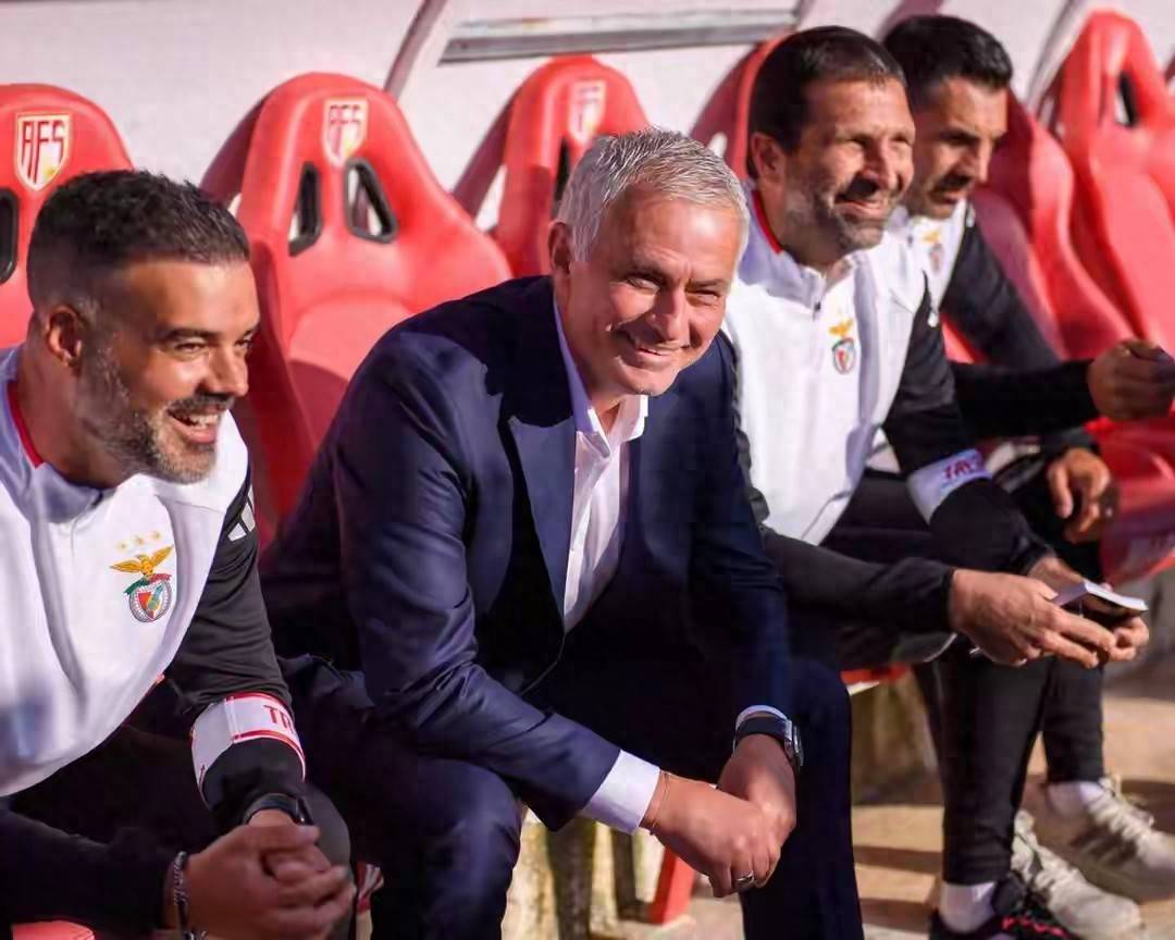 转会期新奥尔良鹈鹕状态回暖：葡超节点到来，悬念犹存，赛季目标并未改变的简单介绍