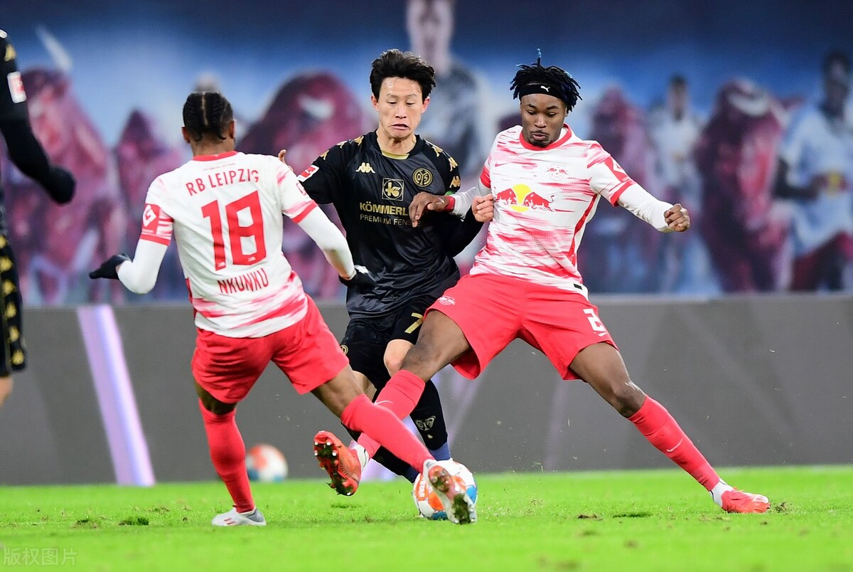 关于冲刺阶段新奥尔良鹈鹕调整名单以备德甲；状态回暖环节打磨；目标明确；数据趋势出现新变化的信息