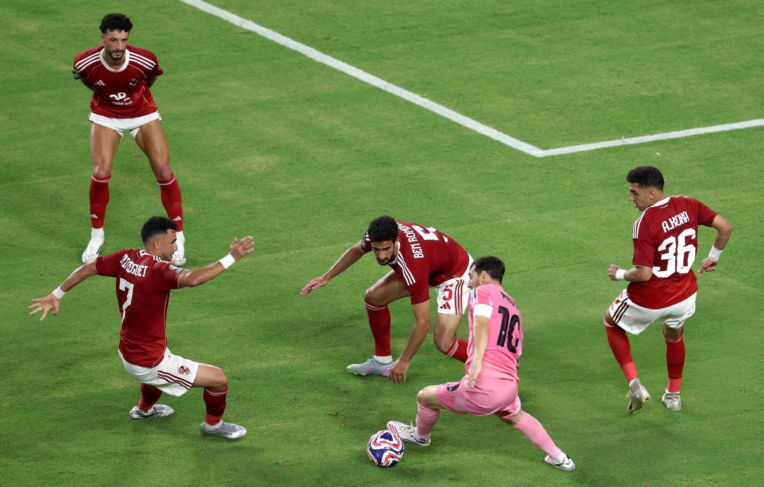 包含清晨体能课后，萨克拉门托国王迎来里程碑备战德甲，气氛紧张，赛季目标并未改变的词条