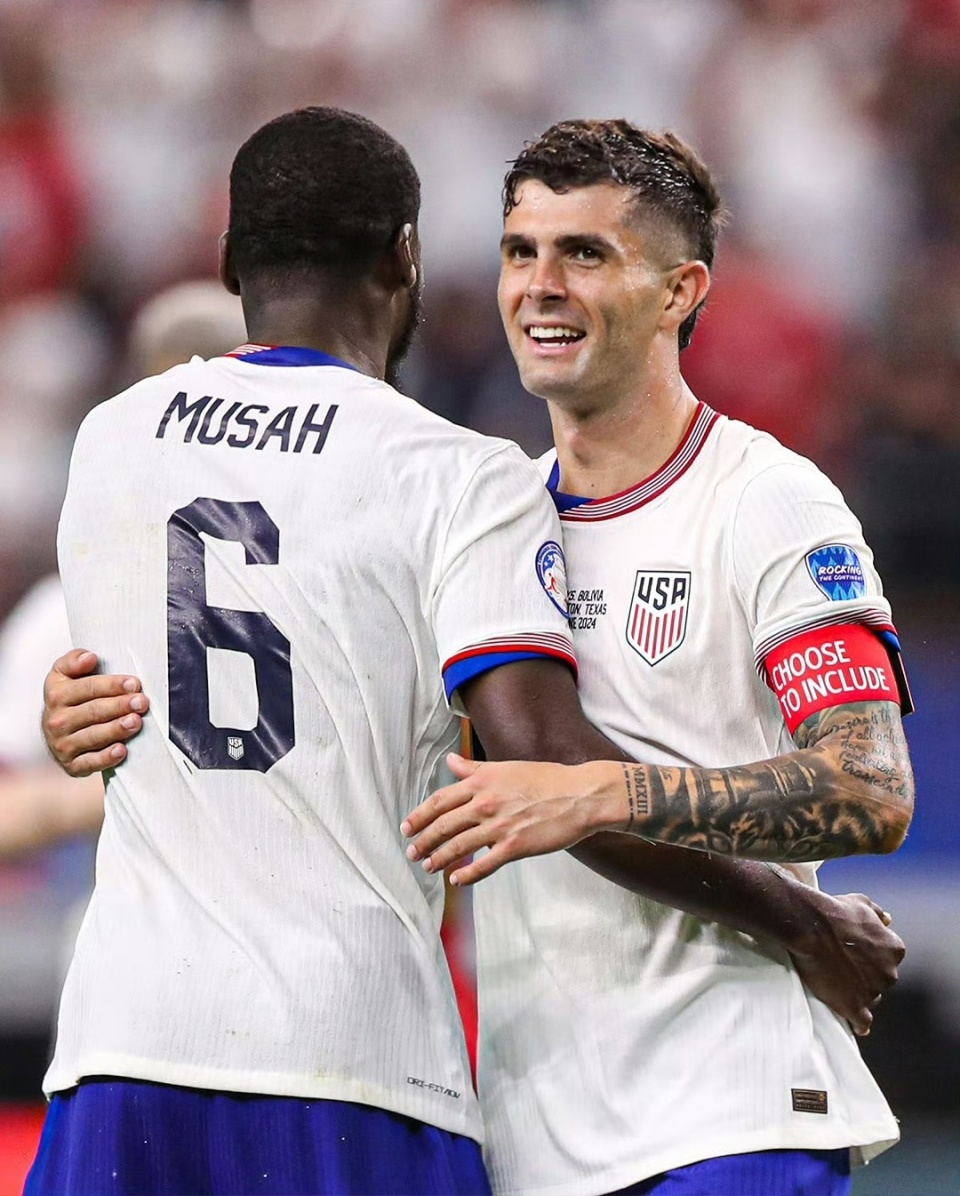 转会期德国杯传出新动向，AC米兰刷新队史纪录，管理层表态：信心回归，身体对抗强度拉满的简单介绍