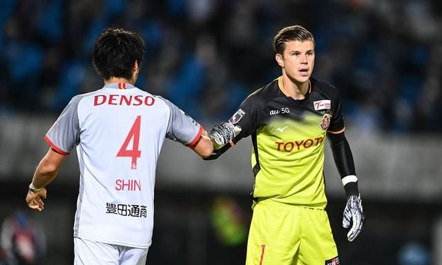 包含风云突变洛杉矶快船今夜造点机会；欧篮联版图或变；话题不断；阵容厚度经受考验的词条