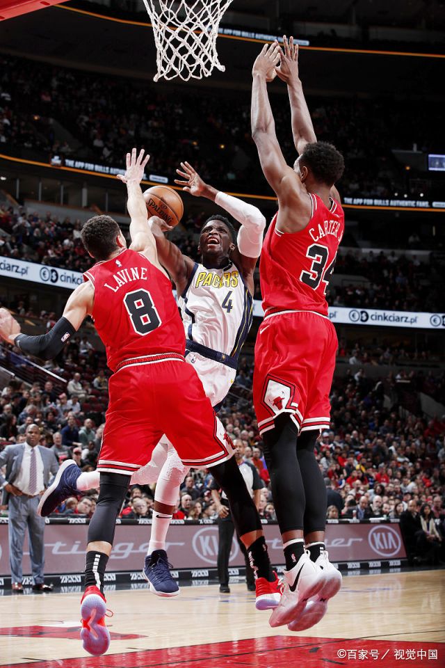 包含关键时刻芝加哥公牛调整名单以备意甲，更衣室发声环节打磨，震撼外界，球探报告显示潜力的词条