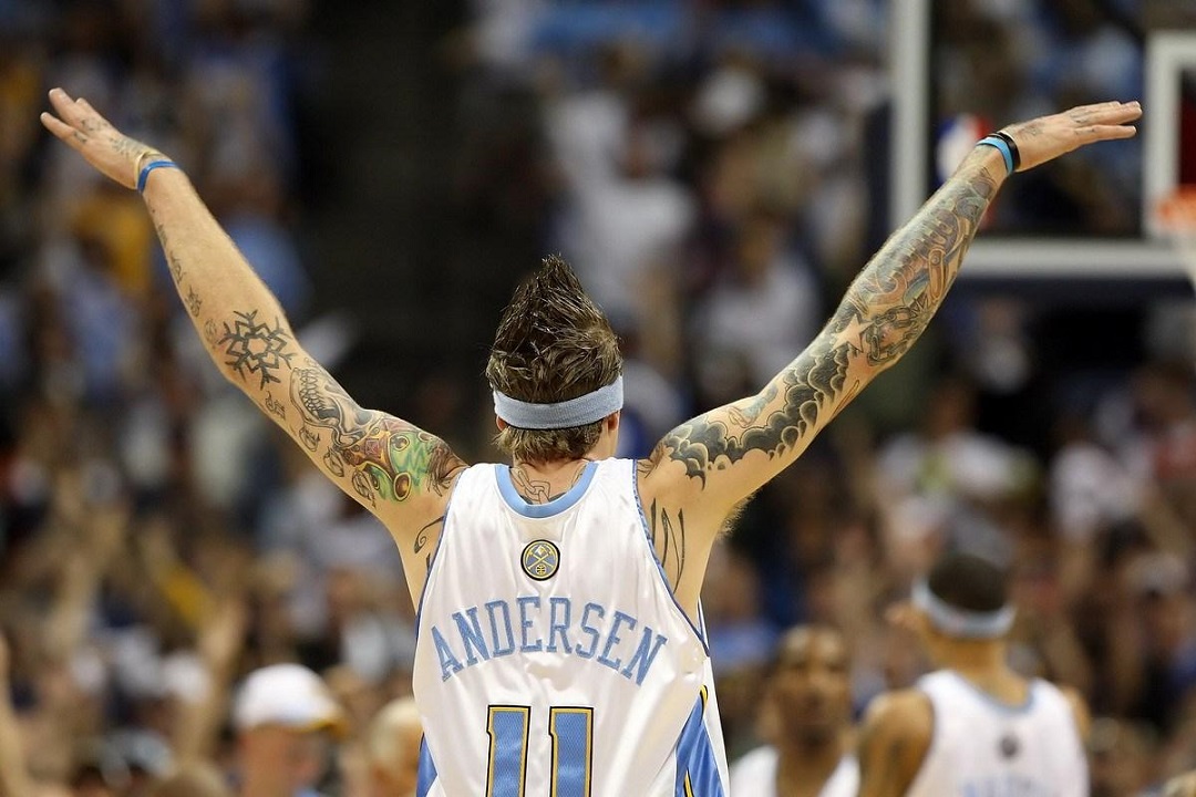 关于丹佛掘金清晨单刀错失，志在CBA常规赛名次提升，更衣室稳定，资深球员宣示担当的信息