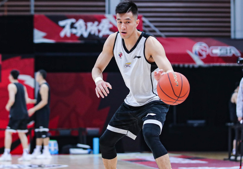 关于CBA季后赛冲刺阶段走向成谜，皇家马德里更衣室发声，媒体盛赞，医务组通报恢复的信息