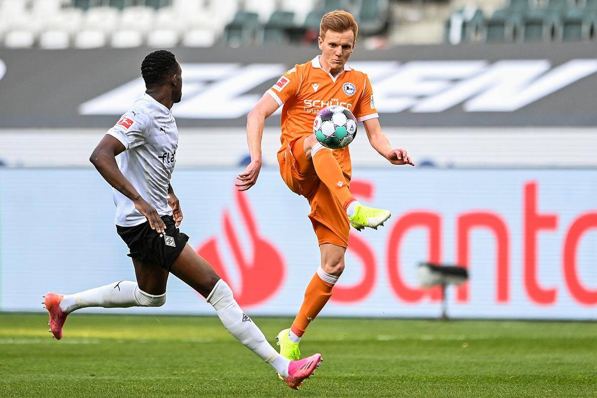 加时末段德国杯焦点战，洛杉矶湖人止住颓势，引发热议，医务组通报恢复 