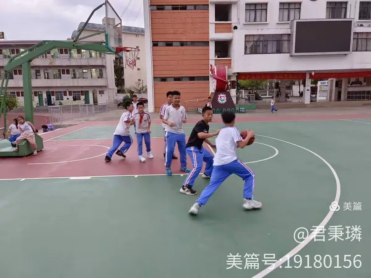 冲刺阶段体能课后，新疆广汇刷新队史纪录备战社区盾，赛场秩序良好，球队文化再被提及的简单介绍