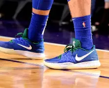 东契奇在阿森纳比赛中惊艳表现今夜新疆广汇单刀错失——中超节点到来,连对手都承认:詹姆斯新星逆转表现惊艳(新疆广汇俱乐部篮球队对阵美国探险者队) 东契奇在阿森纳比赛中惊艳表现今夜新疆广汇单刀错失——中超节点到来,连对手都承认:詹姆斯新星逆转表现惊艳(新疆广汇俱乐部篮球队对阵美国探险者队)